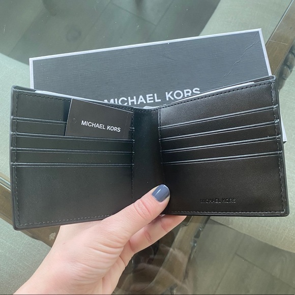 Michael Kors Navy Pebbled Leather Bifold Wallet - Picture 3 of 6